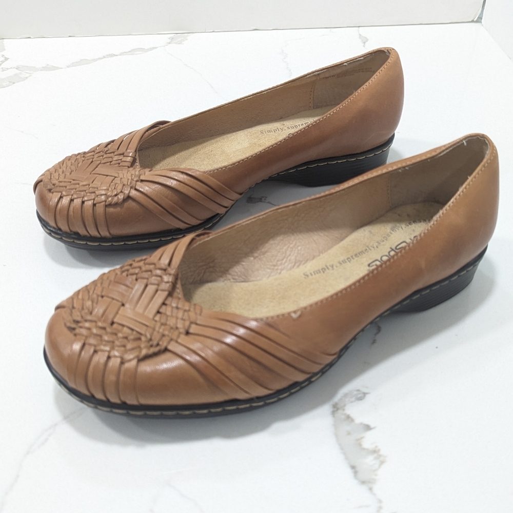 Softspots Helen slip on skimmers brown woven leather womens flats shoes 7.5 WW